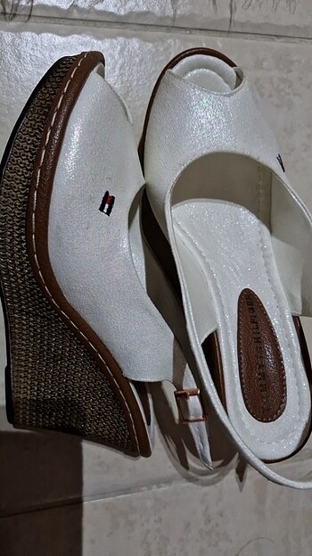 Beyaz Dolgu Topuk Yazlık Ayakkabı 39 numara