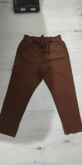 Kuşaklı kumaş pantolon