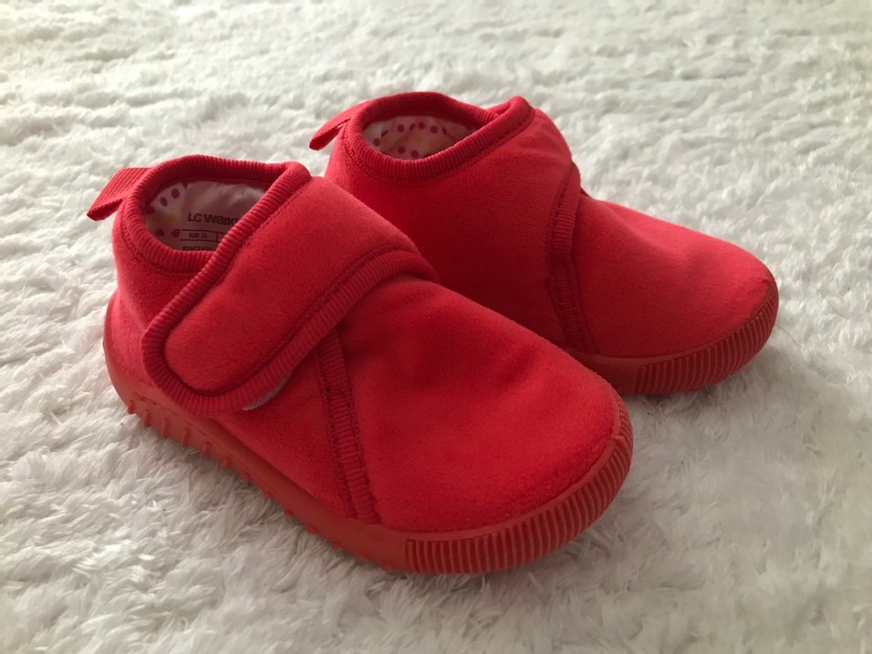 Kız Çocuk Kırmızı Sıcak Terlikler Velcro - Görsel 2