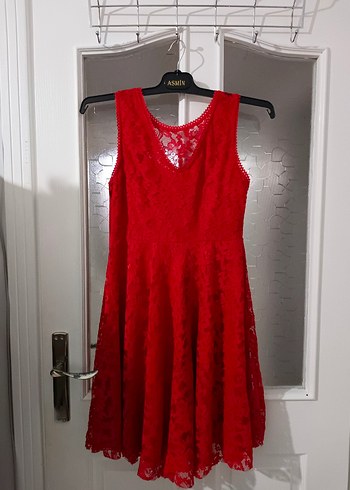 Kırmızı Dantelli V Yaka Midi Elbise - Görsel 2