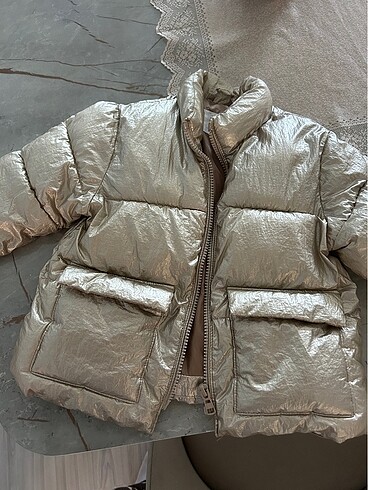 Zara mont