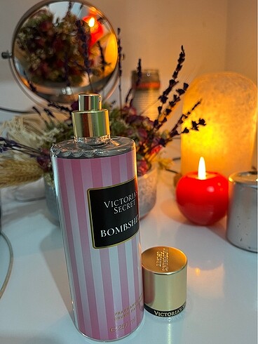 Beden Victoria?s Secret Bombshell
