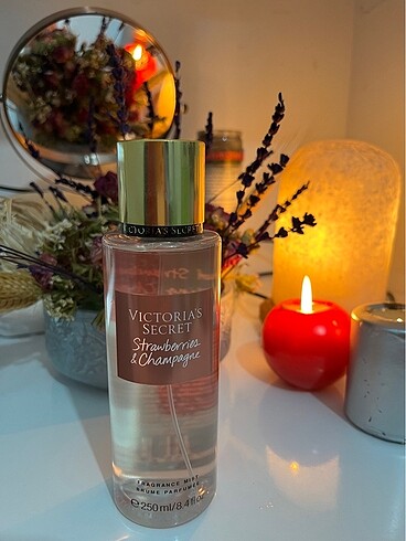 Victoria?s Secret Strawberries&Champagne