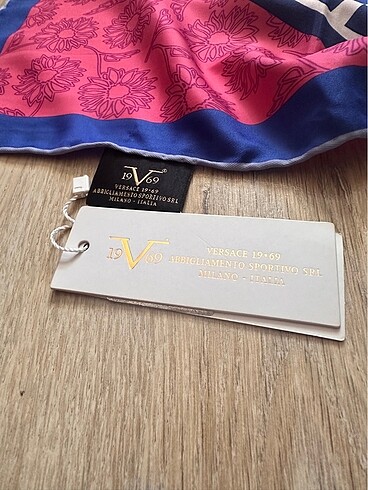 Beden çeşitli Renk Versace twil eşarp