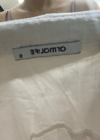 Kadın Beyaz Düğmeli Keten Gömlek - Görsel 3