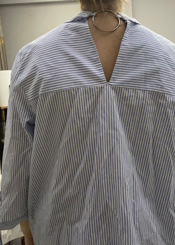 Mavi Çizgili Nakışlı Kadın Gömlek - Görsel 3