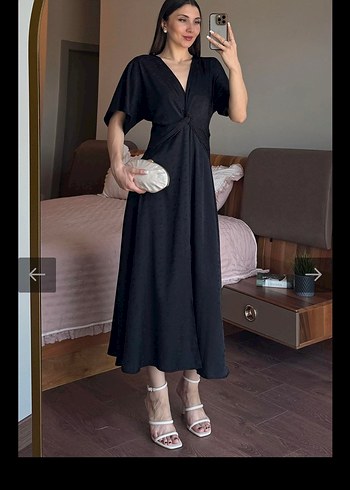 Siyah V Yaka Kemerli Uzun Elbise - Görsel 2