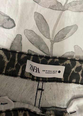 Zara Kahverengi Zebra Desenli Kadın Pantolon