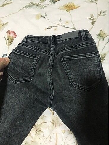 7 Yaş Beden gri Renk Zara jean