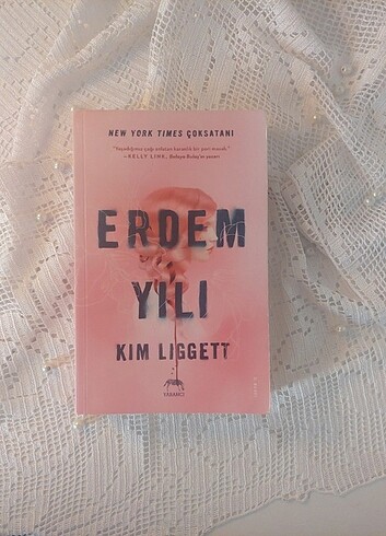 Erdem Yılı Kim Liggett Kitap