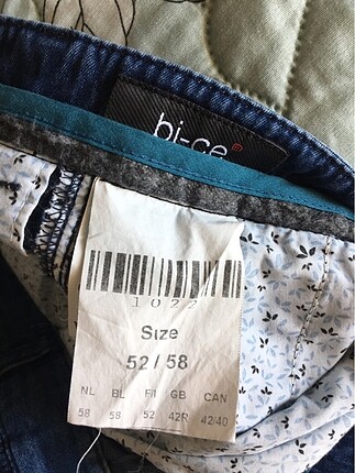 52 Beden lacivert Renk Kumaş pantalon