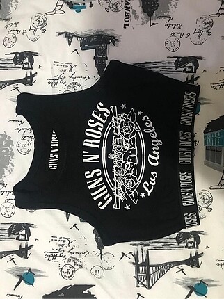 gun?s n roses crop