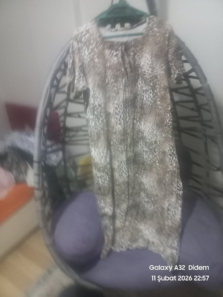 Bohem Yılan Desenli Uzun Kadın Pijama - Görsel 2