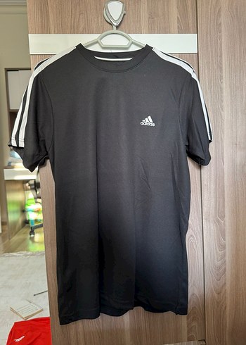 Adidas Siyah Kısa Kollu Erkek Tişört