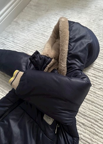 Kürklü Kapüşonlu Erkek Bebek Kar Tulumu - Görsel 3