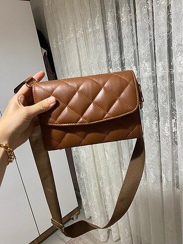 Kahverengi çanta