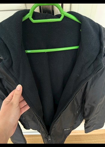 Kapüşonlu Fermuarlı Kadın Siyah Yağmurluk - Görsel 4