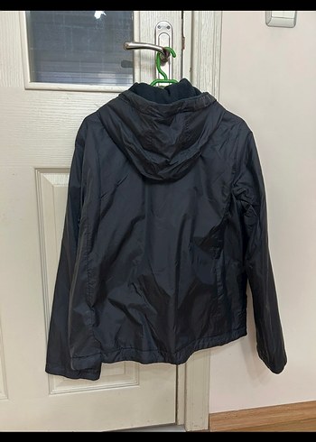 Kapüşonlu Fermuarlı Kadın Siyah Yağmurluk - Görsel 3