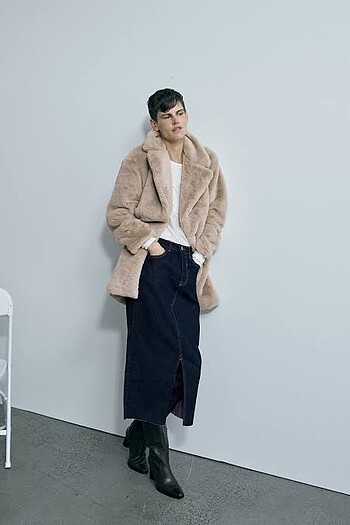 Zara Gri Mont