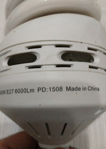 Beyaz Spiral Tasarımlı Ampul - Görsel 3