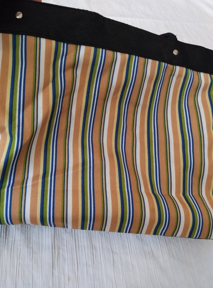 Çok Bölmeli Çizgili Kadın Çantası - Görsel 4