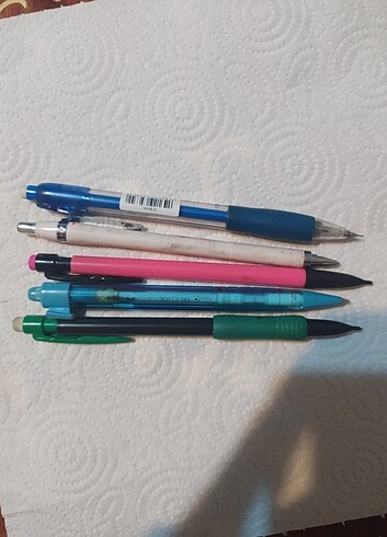 Üçlu kalemler