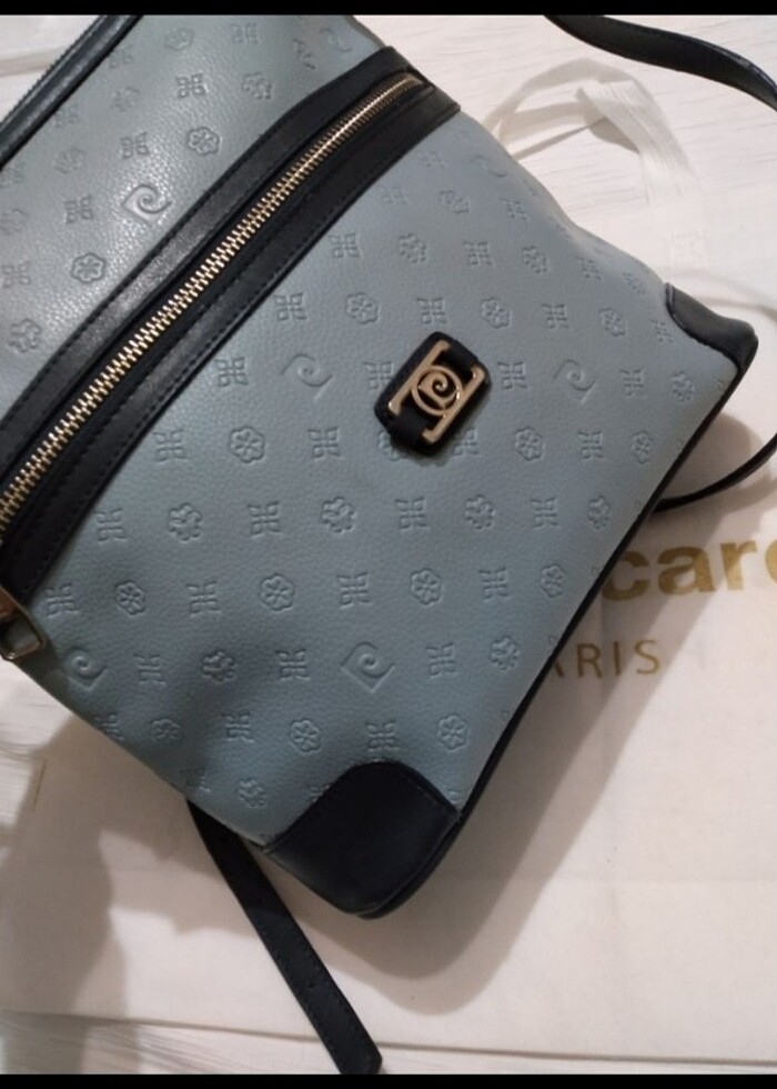 Orijinal pierre cardin askılı çapraz postacı çanta - Görsel 3