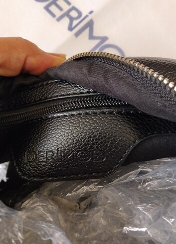 Orijinal derimod askılı çapraz çanta - Görsel 11