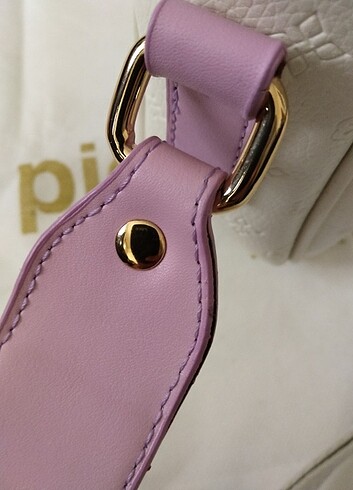 Beden beyaz Renk Orijinal pierre cardin askılı çapraz çanta yeni