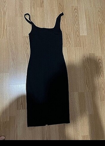 Zara Siyah kalem elbise