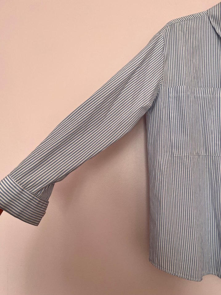 Mavi Çizgili Düğmeli Kadın  Gömlek - Görsel 4
