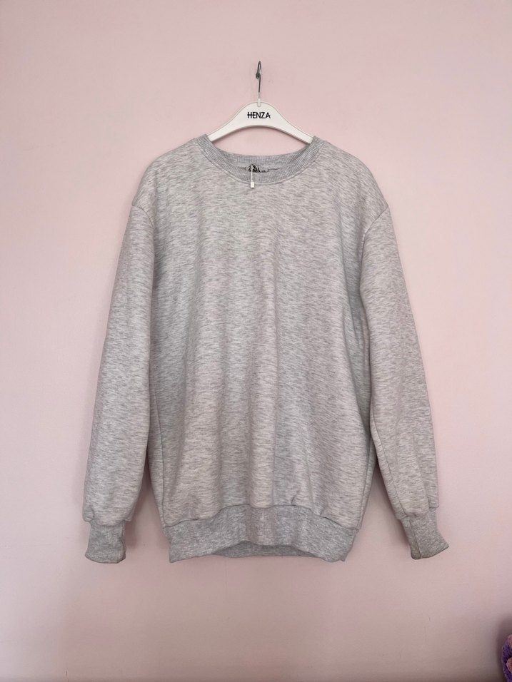 Gri Kadın Sweatshirt, Bisiklet Yaka, Rahat Kesim - Görsel 3