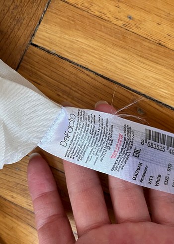 Beyaz Tokalı Kadın Omuz Çantası - Görsel 8