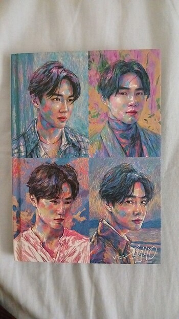 EXO Suho albüm