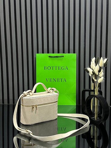 Bottega veneta çanta
