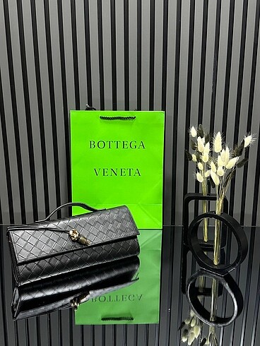 Bottega Veneta