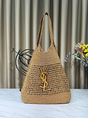 Saint Laurent YSL ICARE MAXI SHOPPING Raffia beach BAG