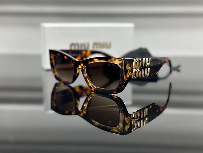 Beden MIU MIU CLASSİC MODEL