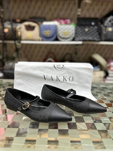 Vakko Vakko