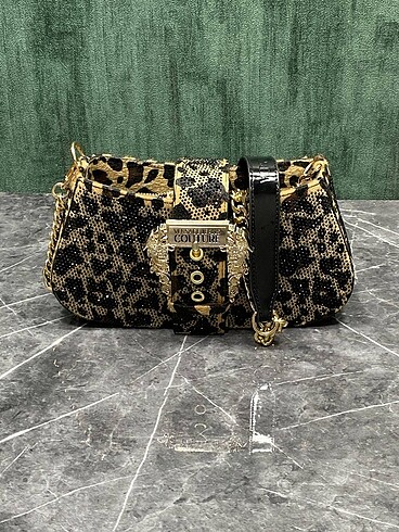  Beden VERSACE ARİA