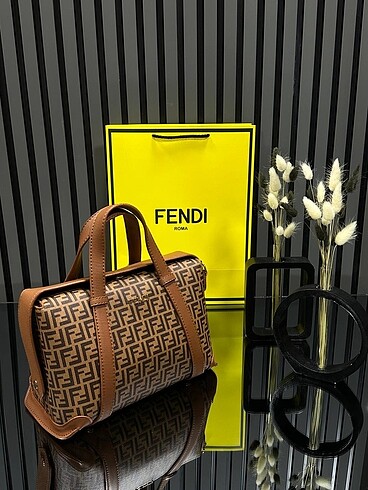  Beden FENDİ