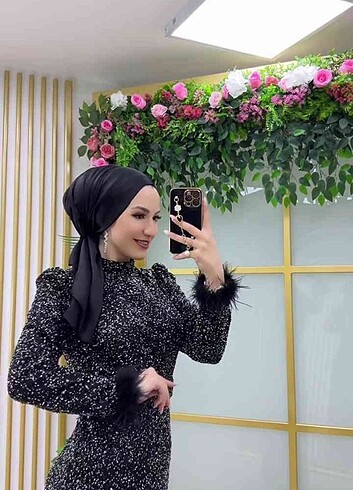 xxl Beden Siyah renk üstü gri taş işlemeli boncuklu 44 beden abiye