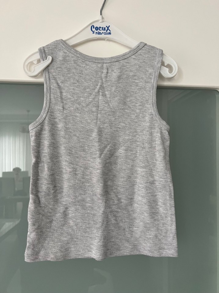 Gri Çocuk Atlet - Görsel 2