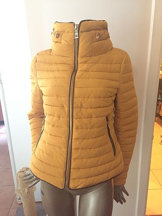 Zara sarı mont