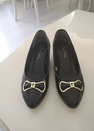 Çok güzel, şık pierre cardin ayakkabı