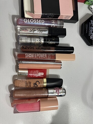 Toplu gloss istediğiniz icin yazın