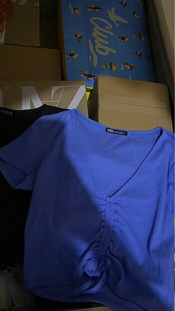 Zara Zara önü büzgülü crop bluz 2li fiyattır