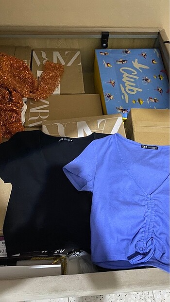 m Beden Zara önü büzgülü crop bluz 2li fiyattır