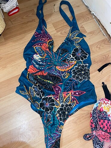 Mayo bikini