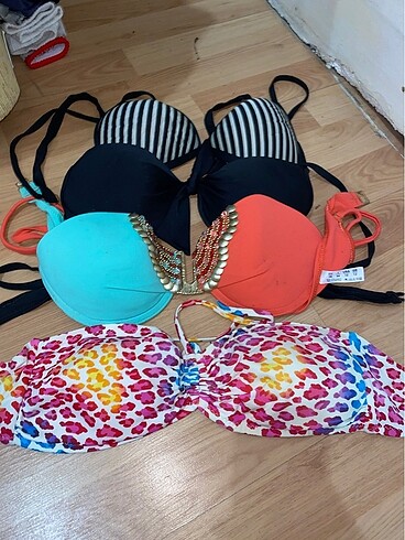 Bikini üstü